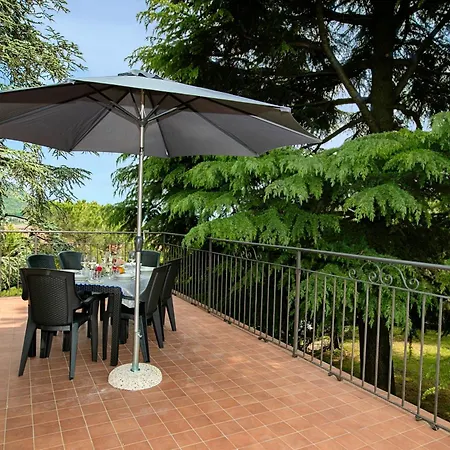 Alberti Emma - Happy Apartment Salo